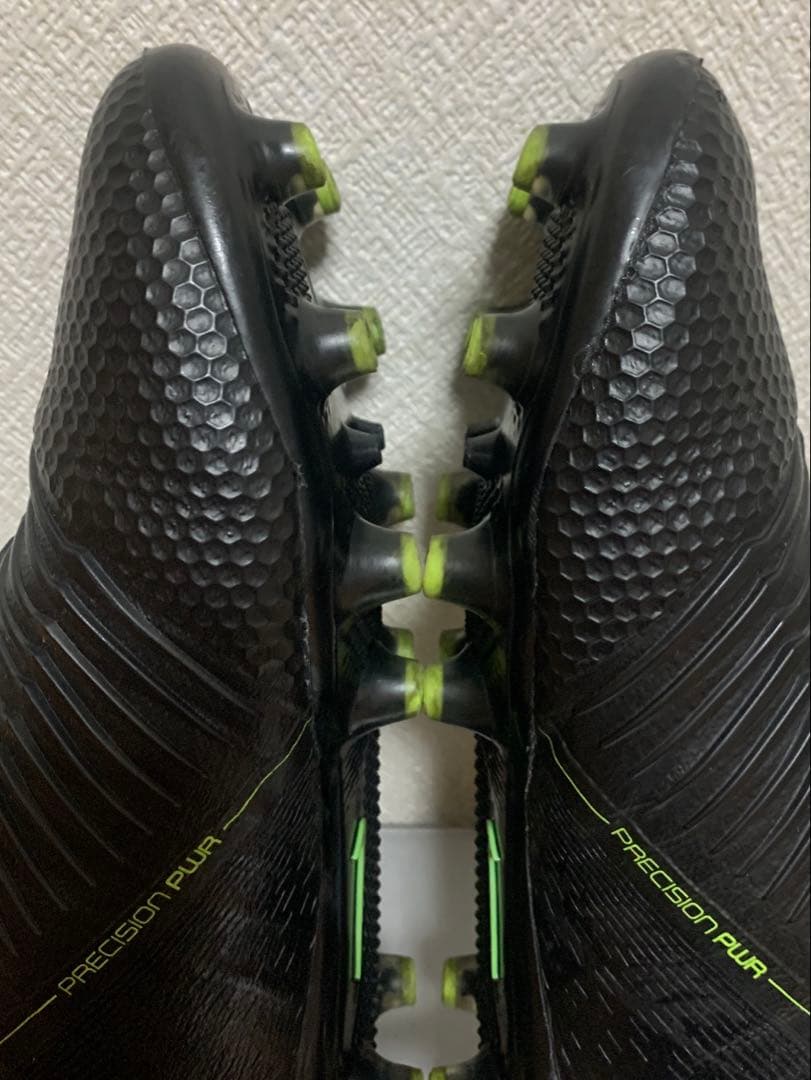 ナイキ ファントムヴェノム AG-PRO 26cm