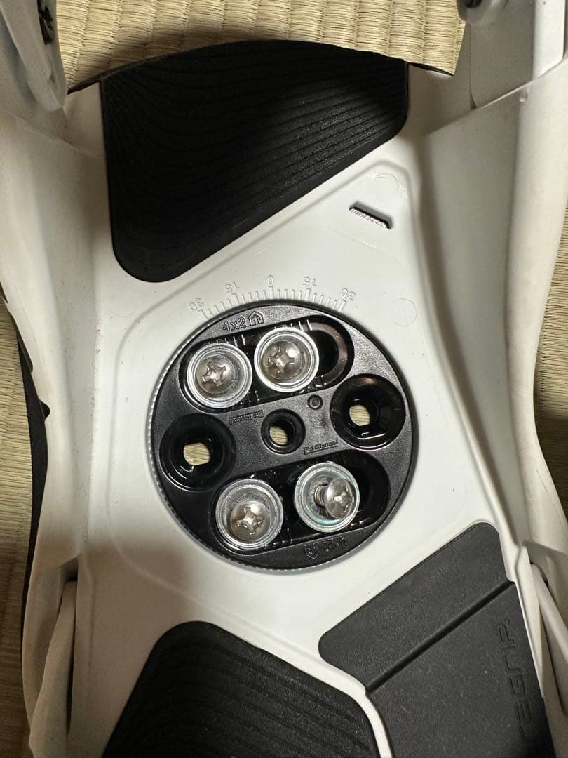 1/15まで出品 Union ultra ホワイト ビンディング