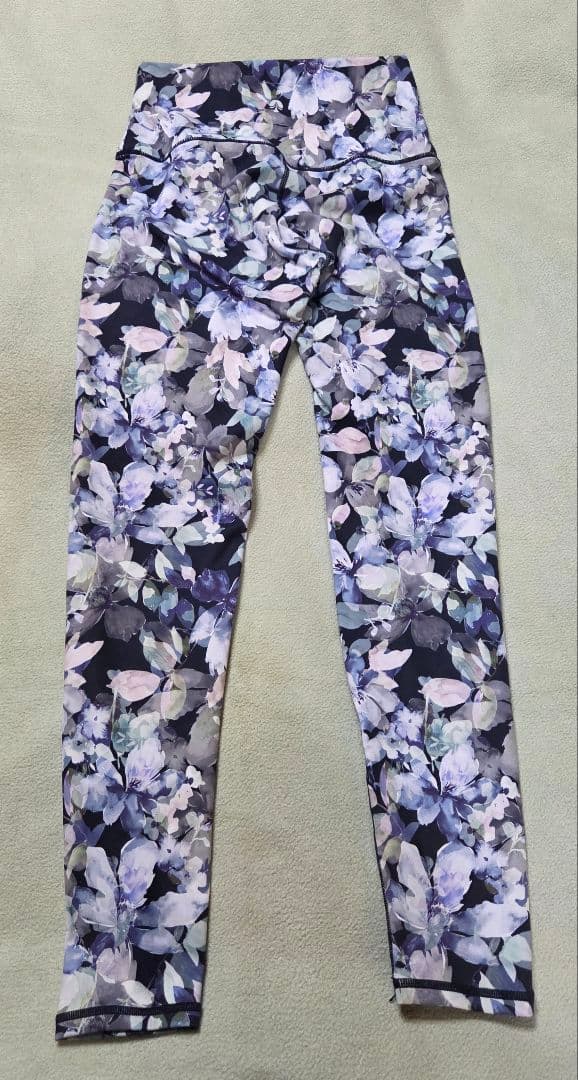 LAVA スカーラ花柄ハイウエストヨガパンツ