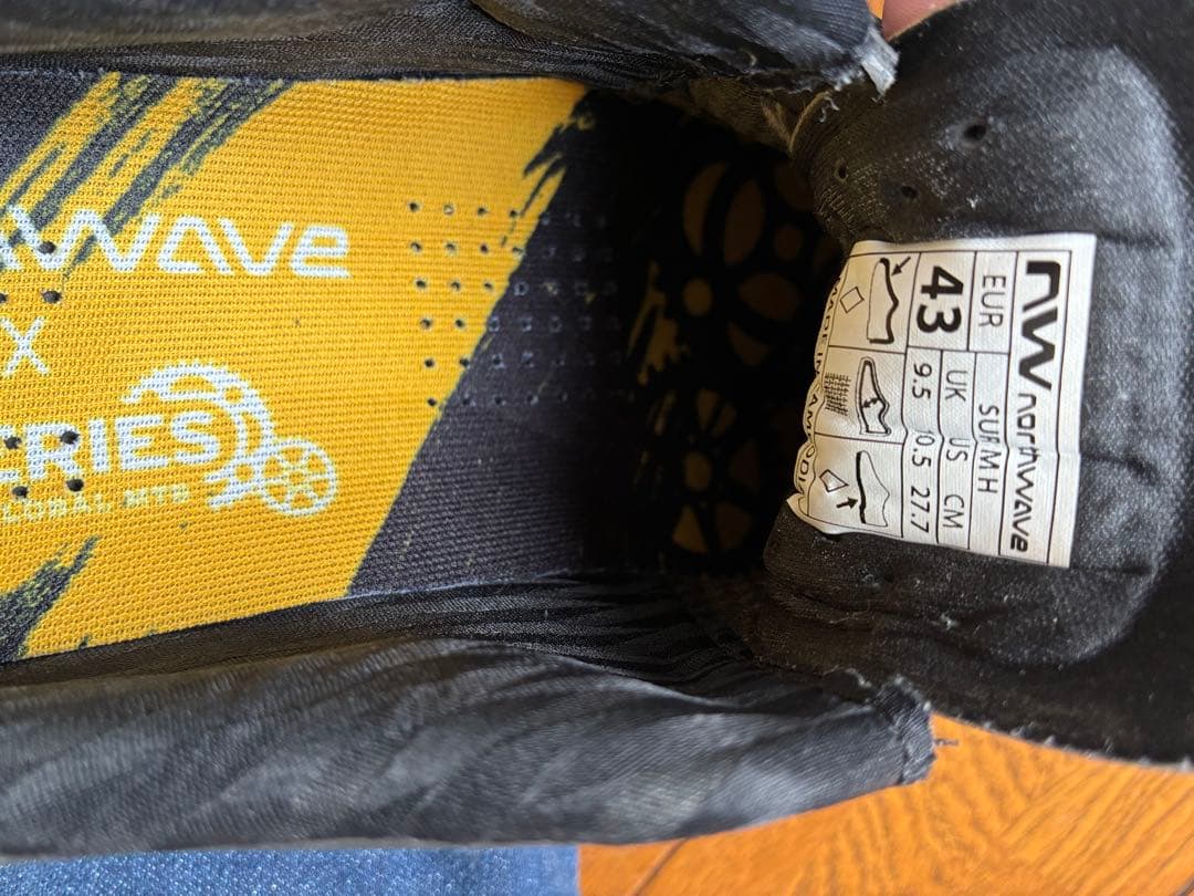 ウェア NORTH WAVE REBEL 3 EPIC SERIES 43(27.7)