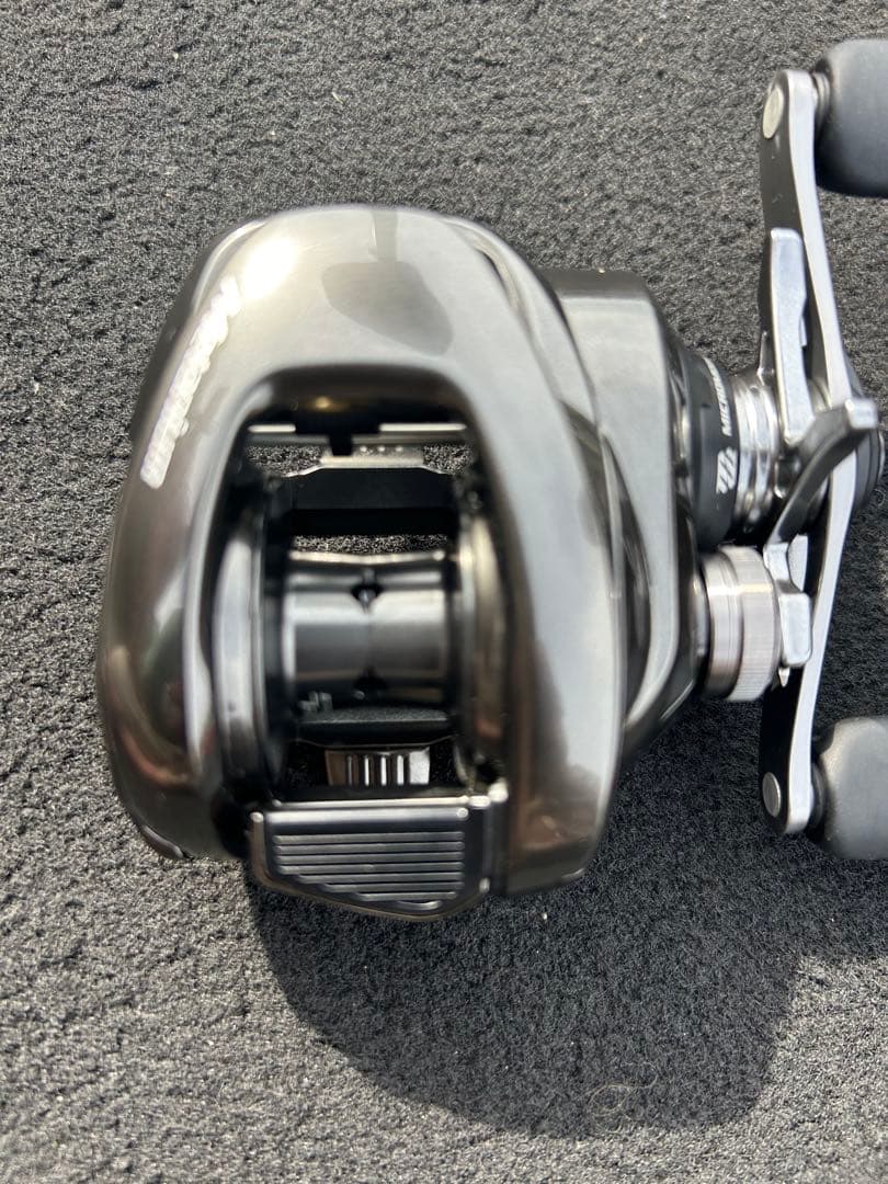 シマノ 23 メタニウム 100HG 右巻 SHIMANO 20メタニウム