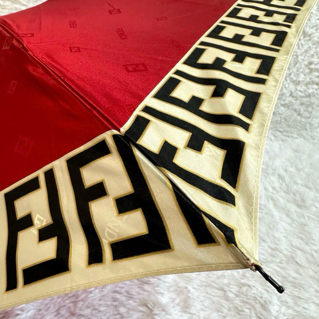 良品✨ フェンディ 折り畳み傘 ズッカ柄 赤 金 手動開閉 傘袋付き