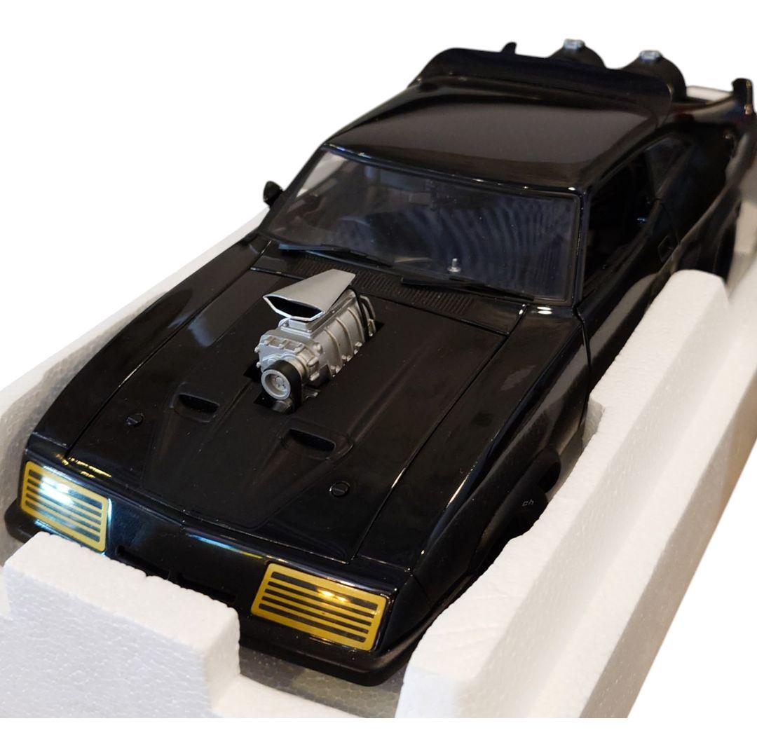ミニカー AUTOart MAD MAX 2 INTERCEPTOR 1:18