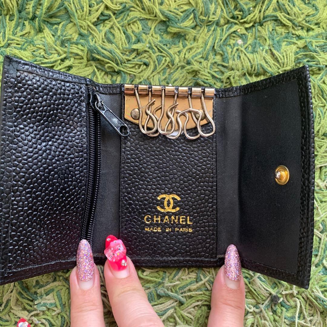 CHANEL ブラック レザー キーケース