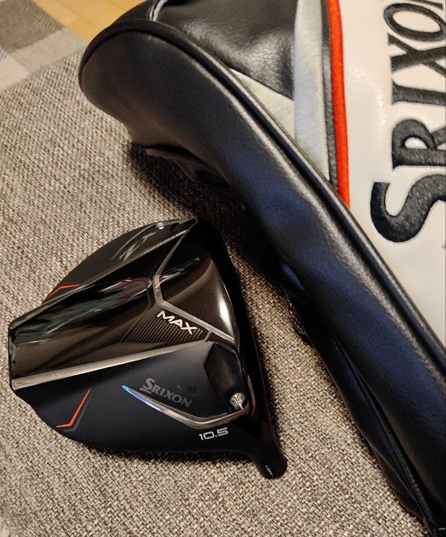 スリクソンZXi　MAXドライバーヘッド10.5°　カバー付き