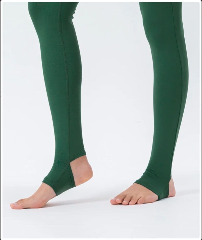 【SUKALA】プレーントレンカレギンス　グリーン　新品未開封　M