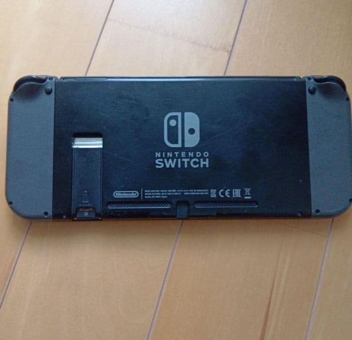 Nintendo Switch 本体 保護フィルム付き　※よくお読み下さい。