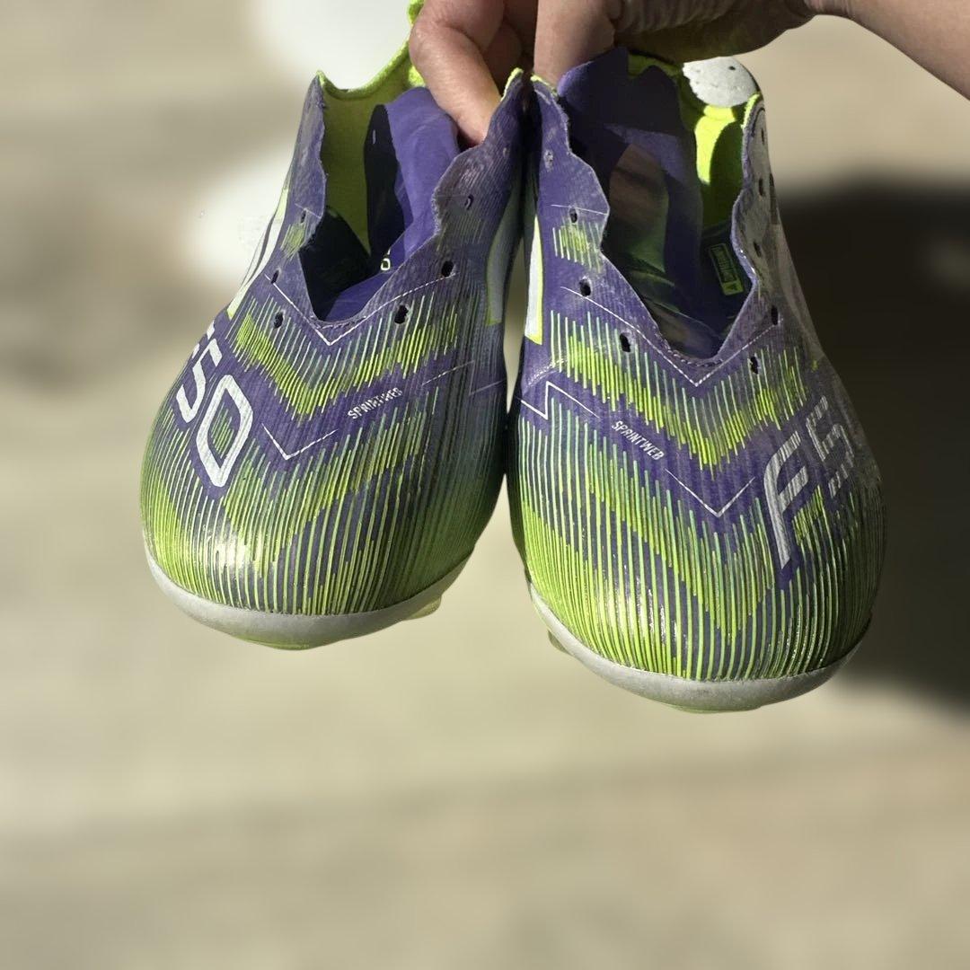 F50 サッカーシューズ 紫/緑