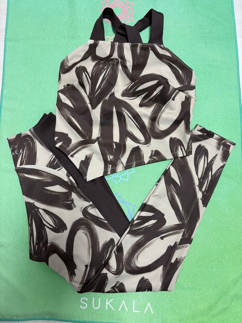 【SUKALA】 ハートプリントセットアップ Mサイズ