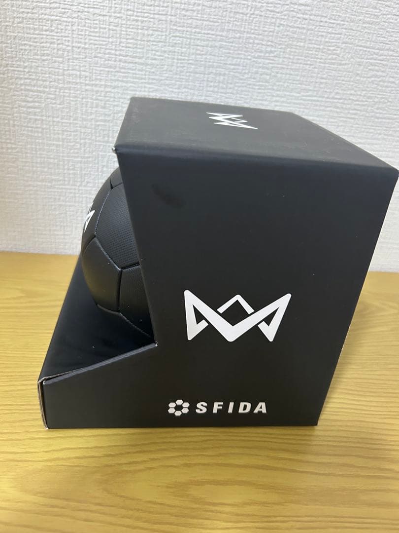 本田圭佑　サイン入りボール