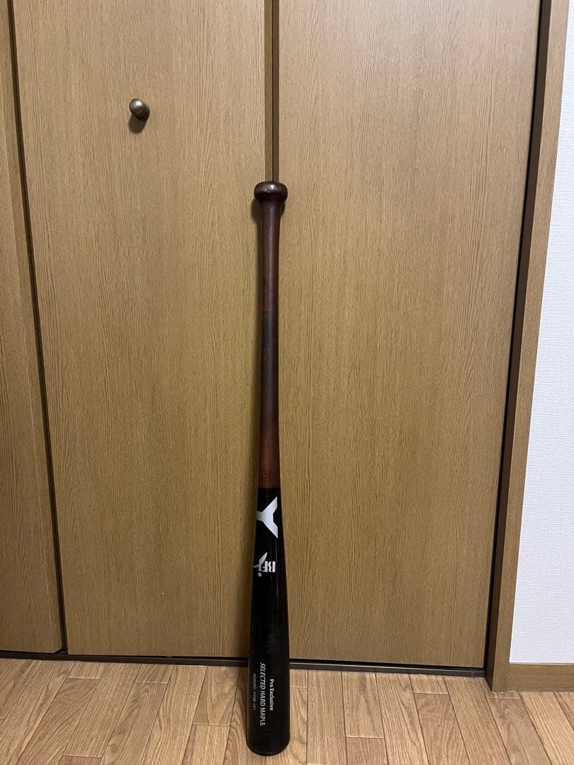 ヤナセ木製バットくり抜き