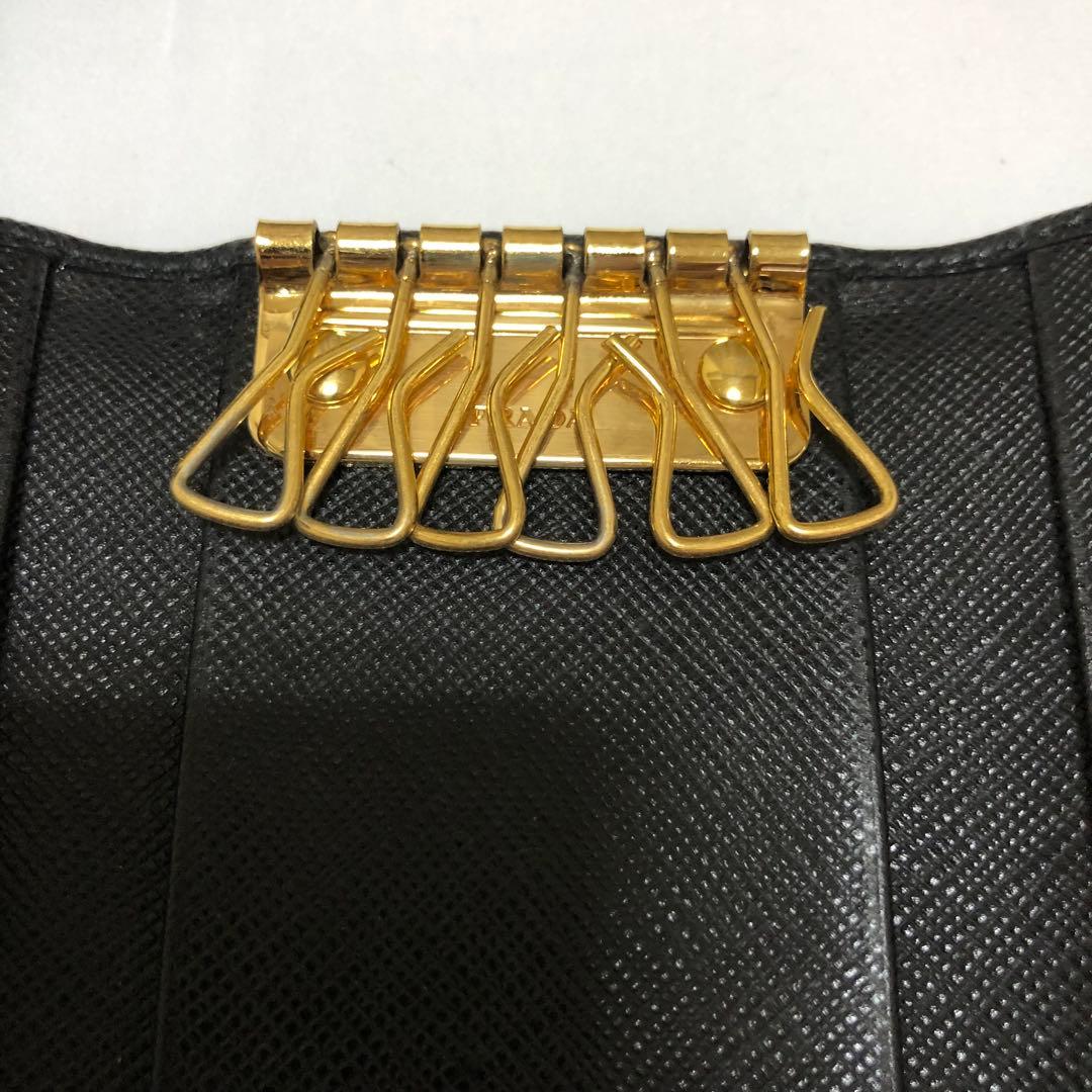 PRADA プラダ　キーケース