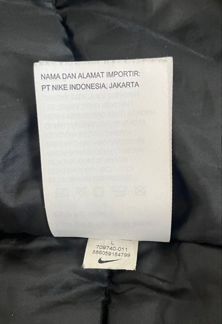 NIKE ナイキ　ブラック ベンチコート　サイズL