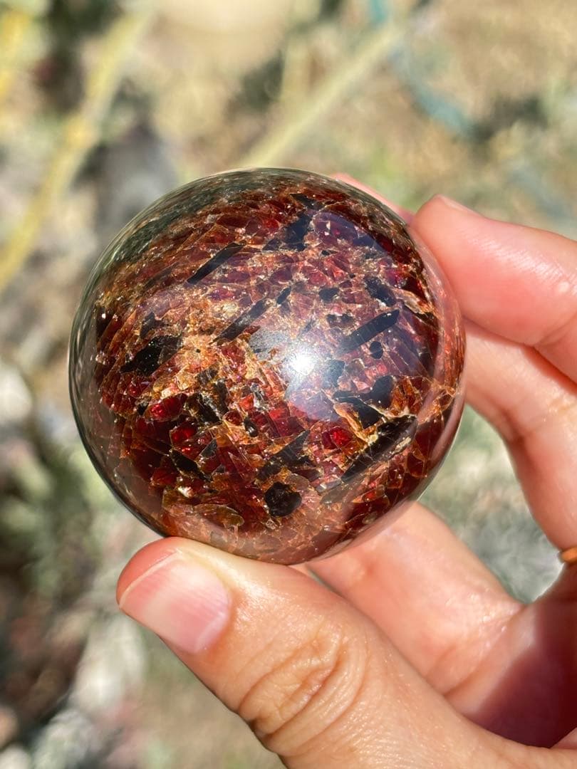 ガーネット　スフィア　大きい　かわいい　1月誕生日石　高品質