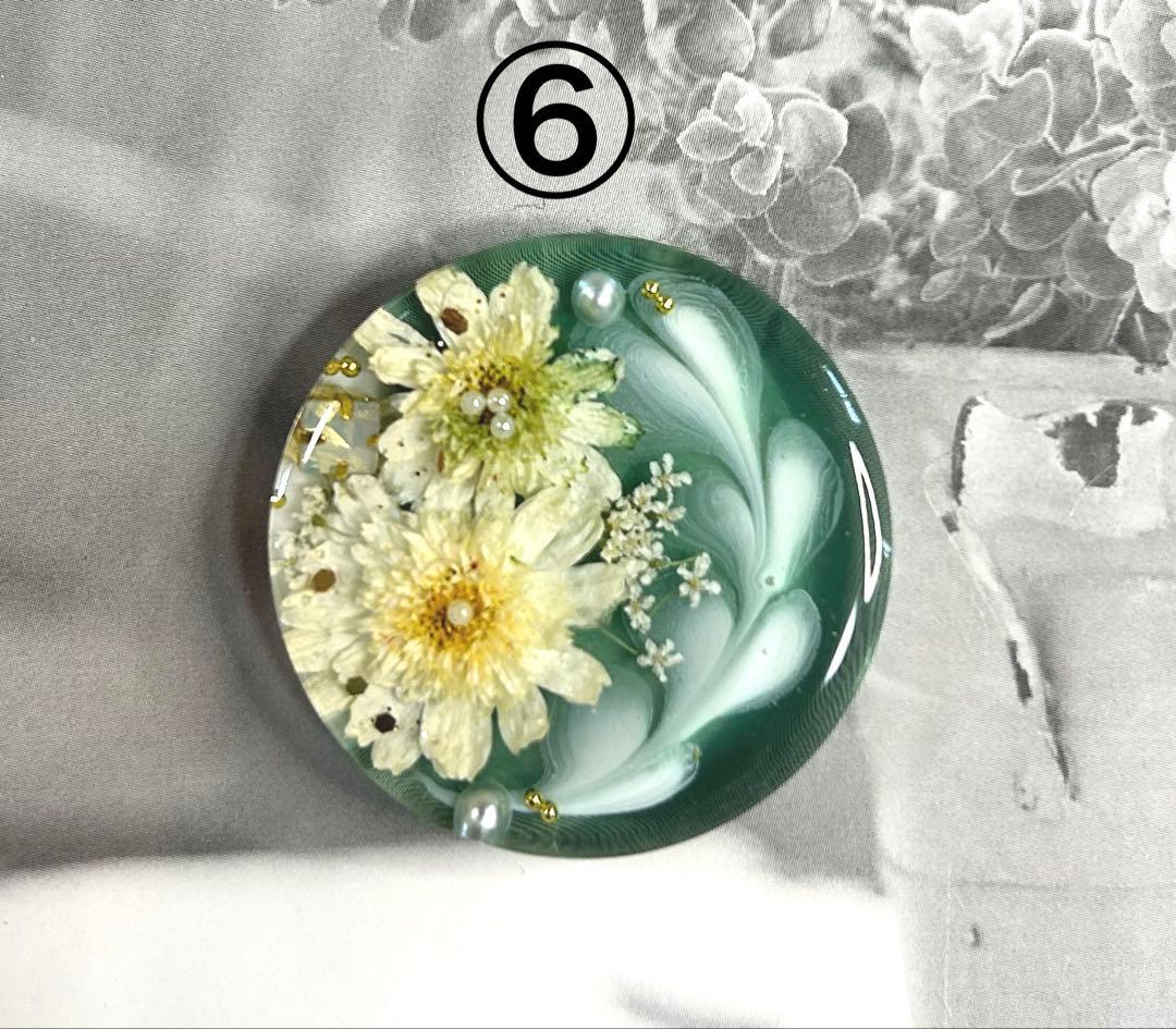 レジンヘアゴム・ポニーフック・ブローチ・ネックレス・ホルダー