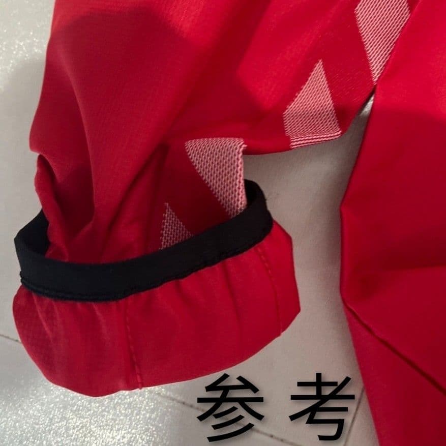 ヒュンメル トライアルコート Ｌ シルバー 新品 未使用 紙タグ付 ピステトップ