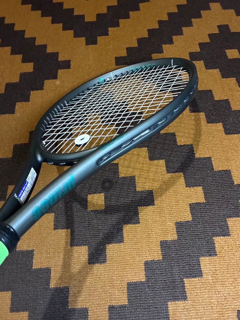 美品　Prience プリンス　BEAST100 公式テニスラケット