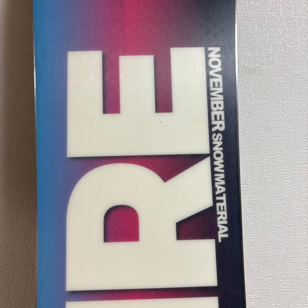 レディーススノーボード板　 NOVEMBER DESIRE グラトリ142cm