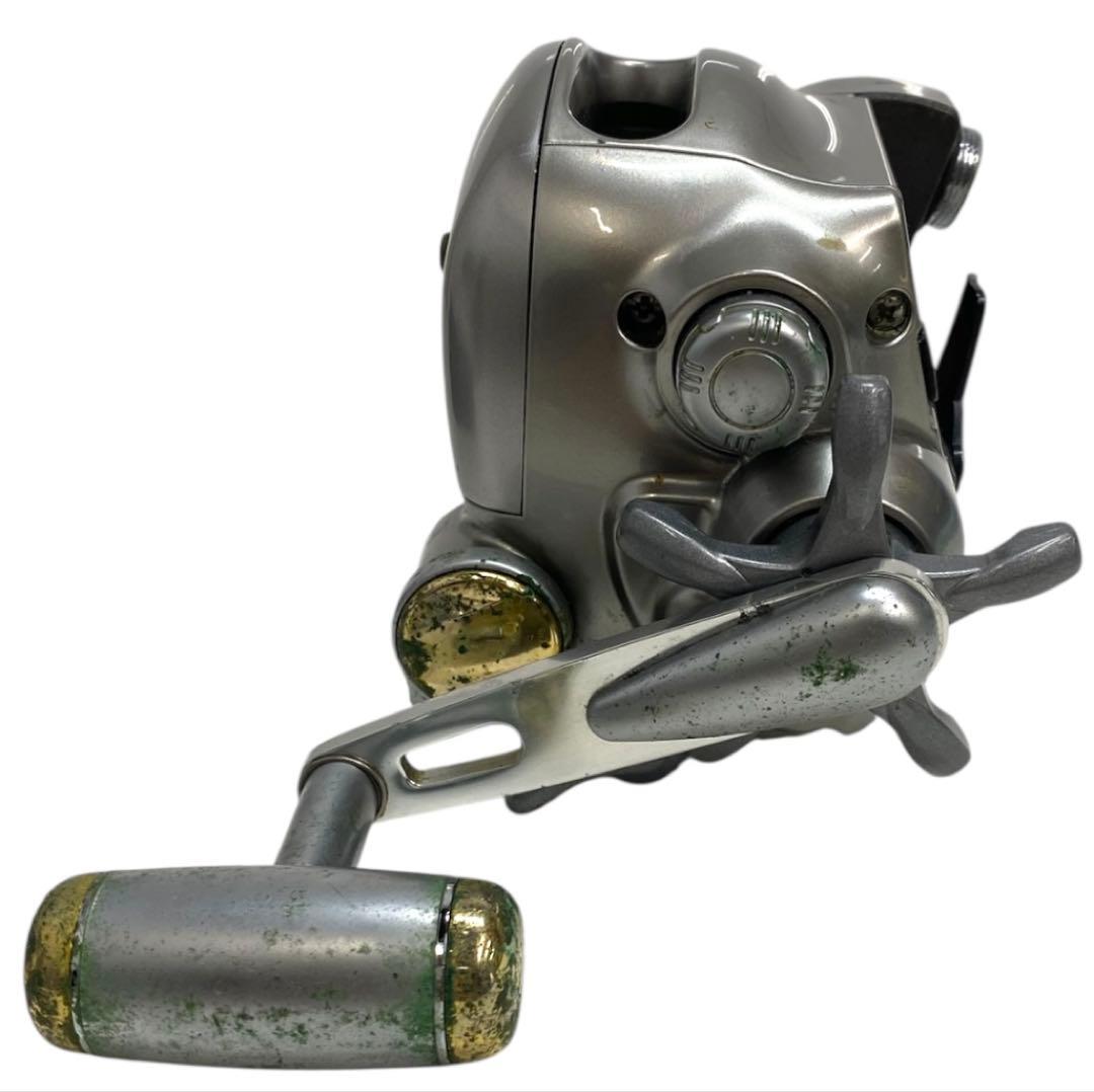 リョービ　電動リール アドベンチャー電動 VS700AC　25カ320