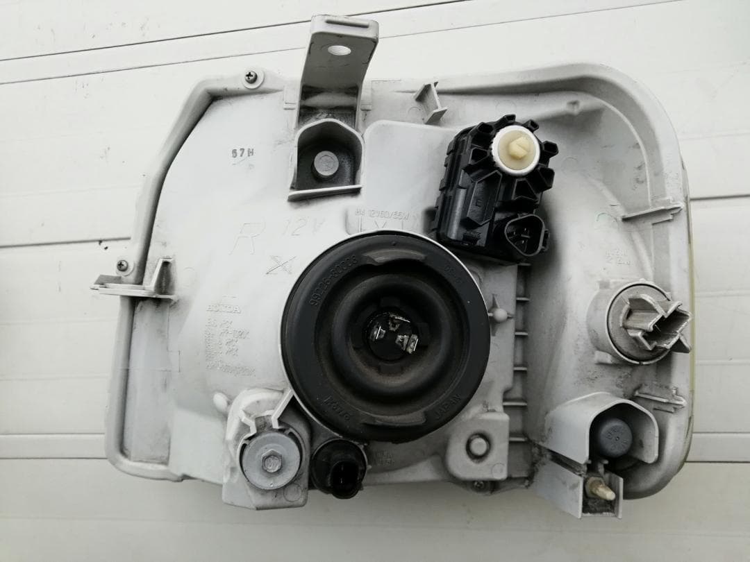 HH5 HH6　アクティ　 HM2 HM1 　 ヘッドライト 左右　レベ付