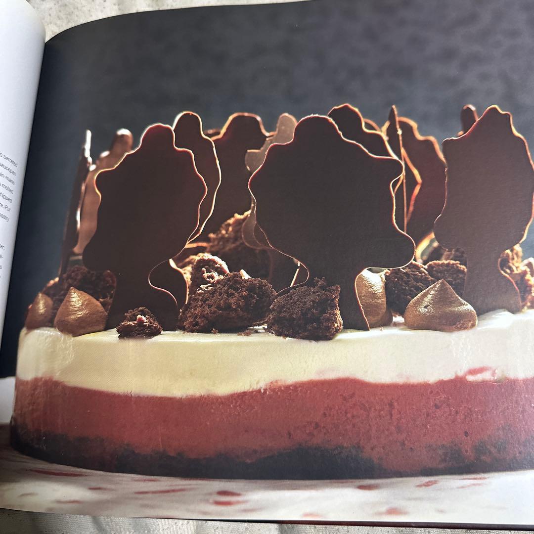 Pierre Hermé Pastries