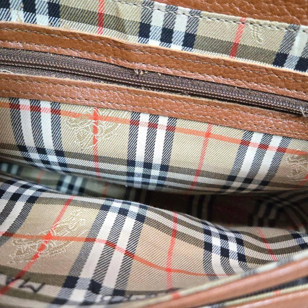 美品 BURBERRY レザーショルダーバッグ ノバチェック ホースロゴ