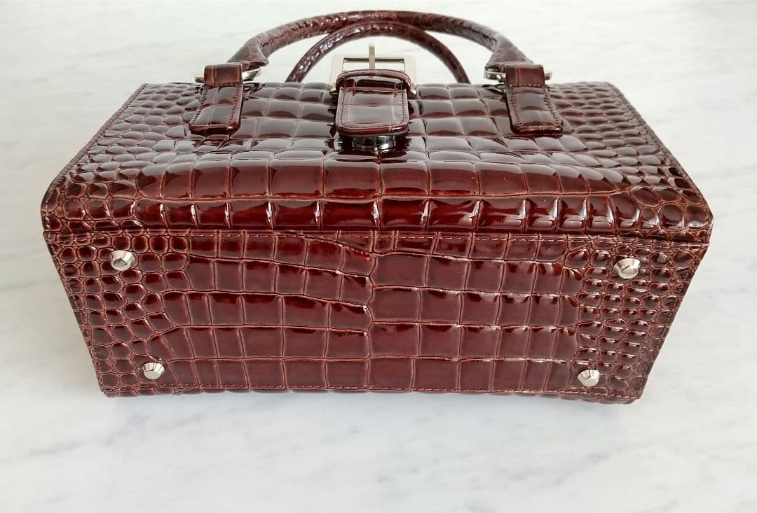 MONTOWA クロコ型押エナメルバッグ【未使用】送料込