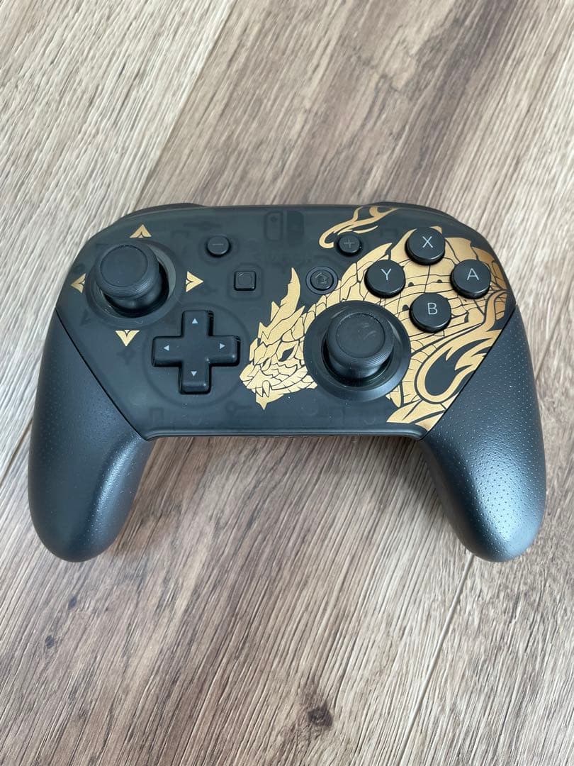 Switch Proコントローラー モンスターハンターライズ エディション