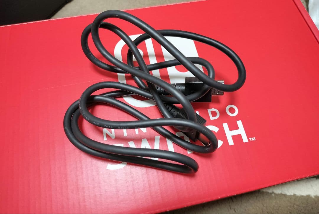 Nintendo Switch 本体 ストア限定版 SDカード付