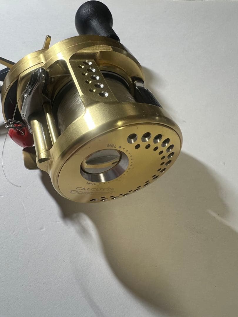 シマノ 15 カルカッタコンクエスト200HG