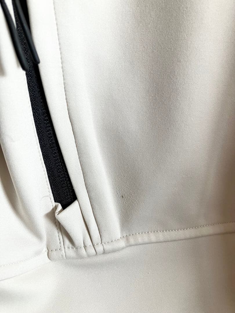 BRIEFING パーカー オフホワイト