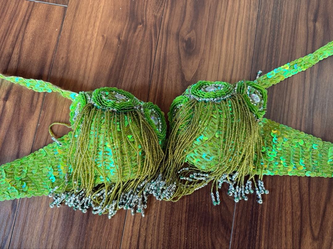 ベリーダンス衣装　グリーン