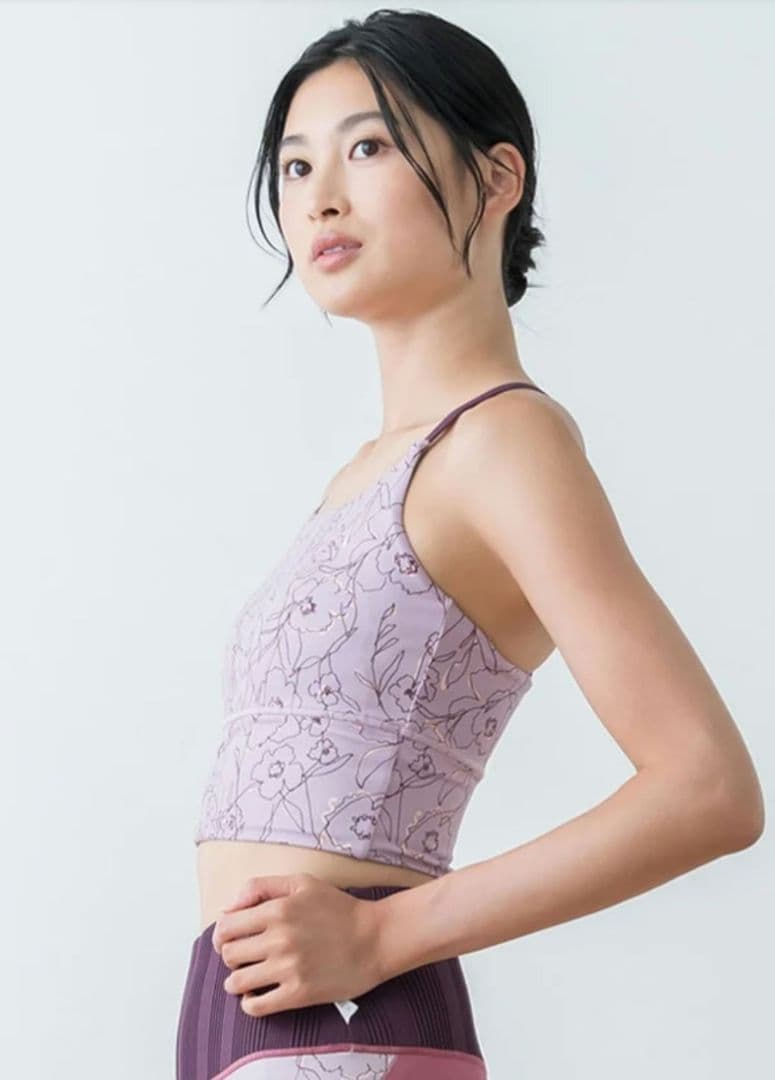 SUKALA 　ドローイングフラワー　ブラトップ