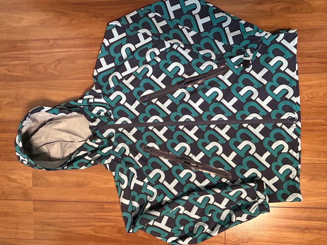 ガ*ラ様 JACK BUNNY フード付きジャケット、フリース、パンツ３点　セッ