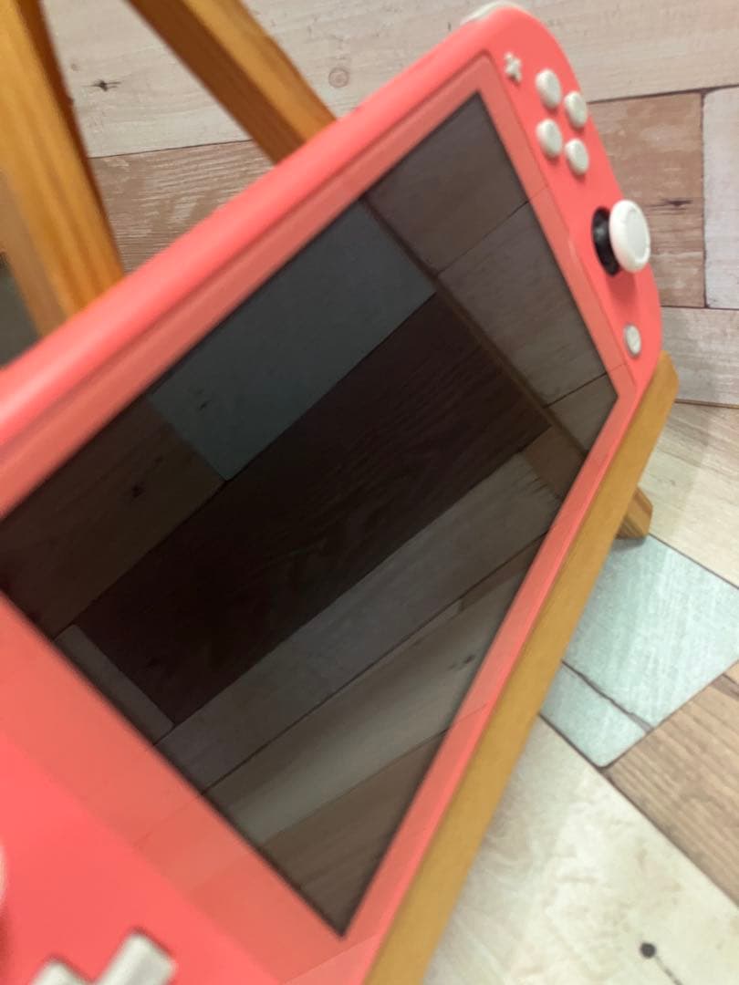 ジャンク　Switchライト　コーラルピンク　充電不良　みまもり設定