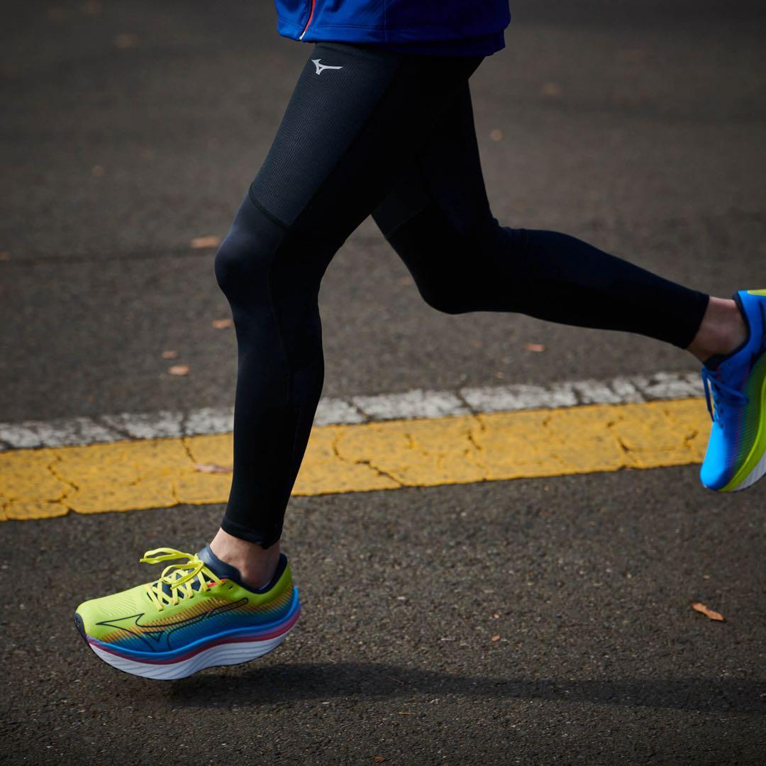 ミズノ　ランニングシューズ　27