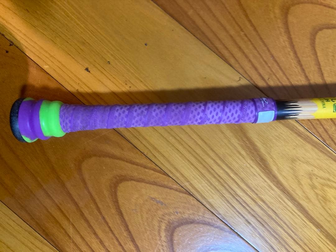 ヴィクタス 軟式バット 84cm 740g