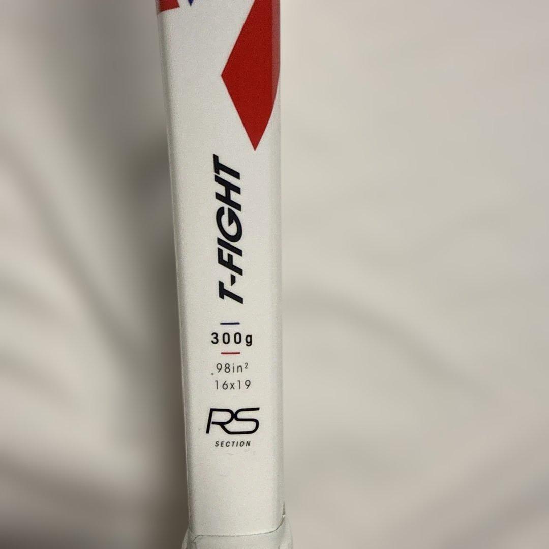 テクニファイバー　t-fight 300s グリップ2