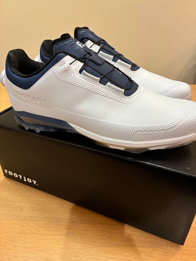 フットジョイ ドライジョイズ プロ BOA /ホワイト・ネイビー/スパイクレス