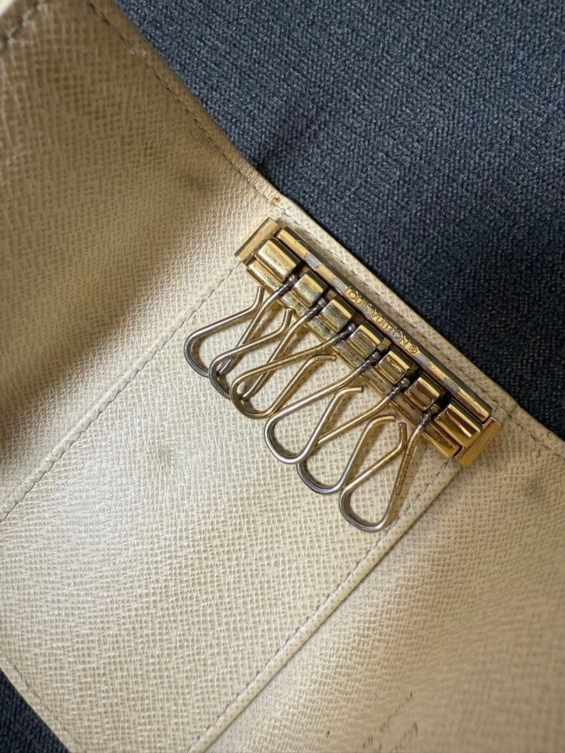 Louis Vuitton ダミエ・アズール キーケース