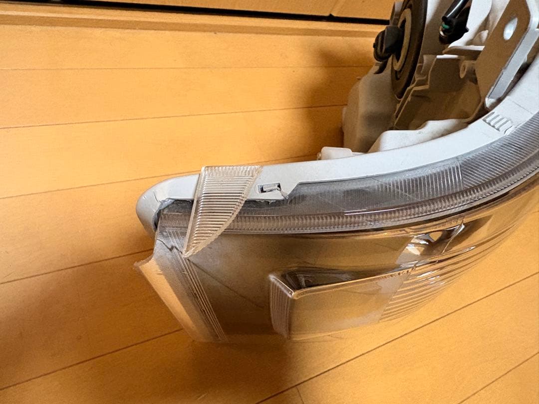 ハイエース　ヘッドライト ブラックアウト　純正加工