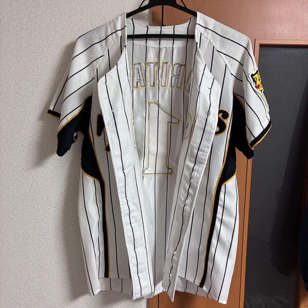 【美品】阪神タイガース 鳥谷敬 #1 レプリカユニフォーム グッズ Tシャツ