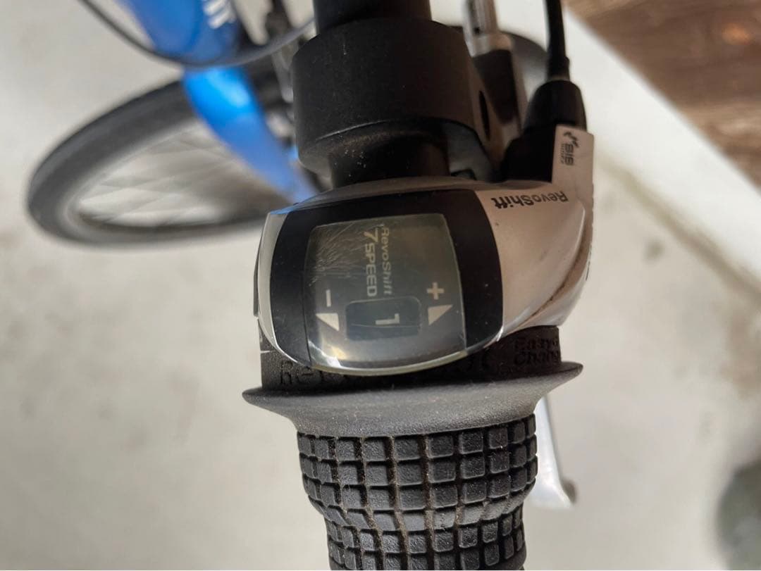 【広島、岡山　引取限定】GAIANT ESCAPE ジャイアントエスケープjr