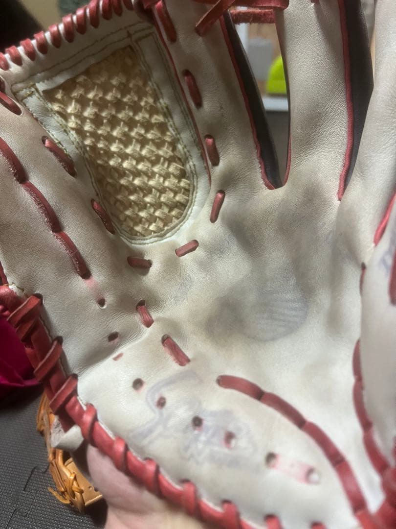 Slugger 軟式グローブ 黒/赤/白