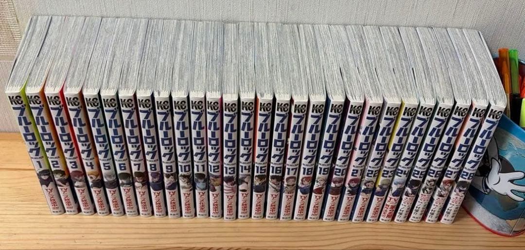 ブルーロック 1巻〜28巻セット！ 映画の特典付き