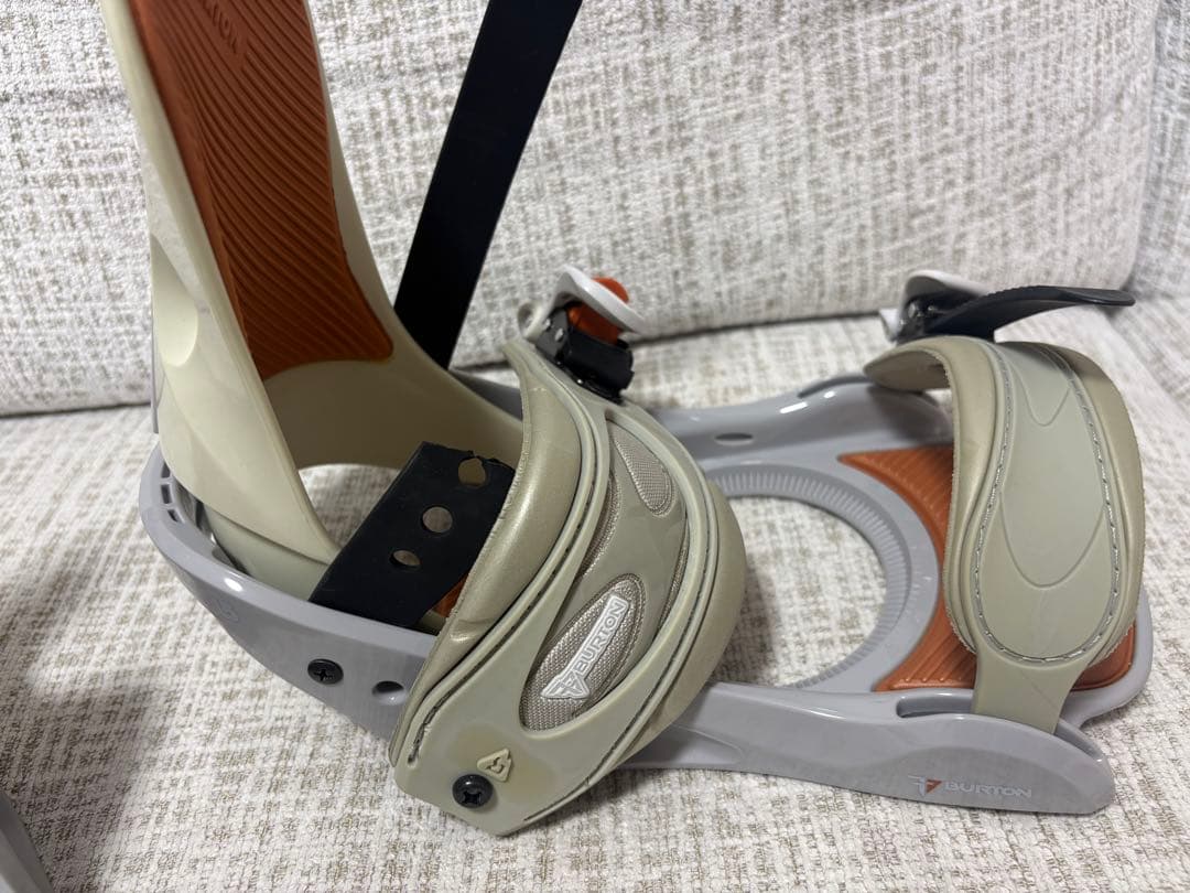 【未使用】BURTON バートン ビンディング Freestyle Mサイズ
