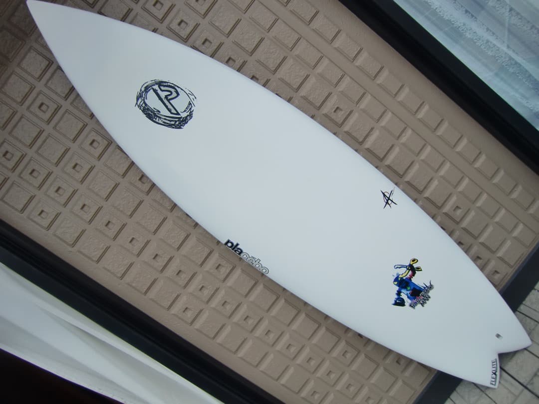 訳ありプレセボ　PLACEBO サーフボード