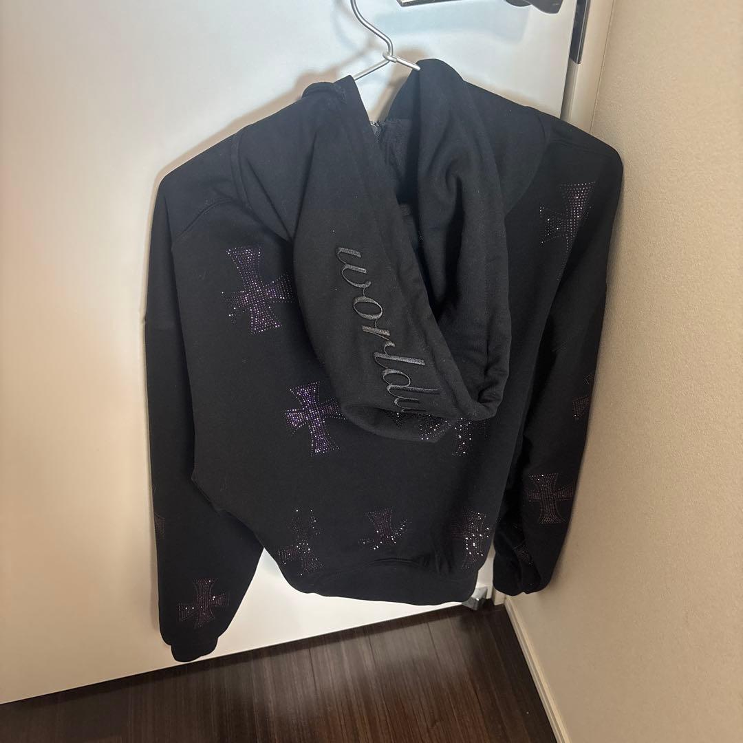 UNKNOWN LONDクロスラインストーンジップアップパーカー パープル