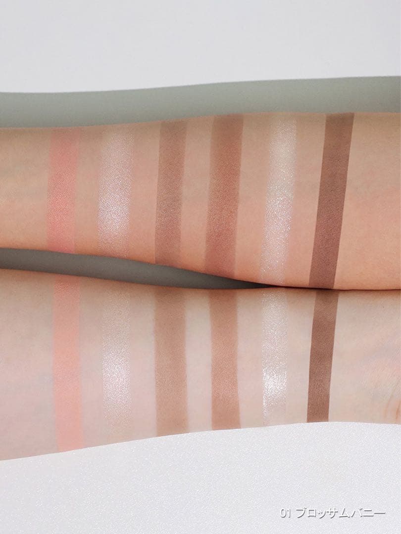 フラワーノーズ　バニーガーデンテイルズ　ロココシフォン アイパレット　全3点