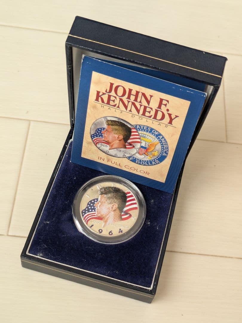 希少 1964年ジョン・F・ケネディ ハーフダラー銀貨❗️カプセル入❗️